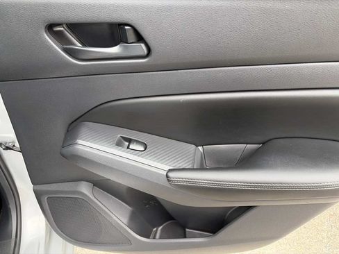 Used 2025 Nissan Altima 2.5 SV w/ SV Special Edition Package FWD image 22