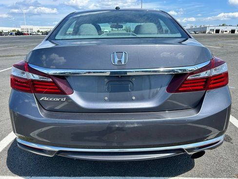 Used 2017 Honda Accord EX-L image 5