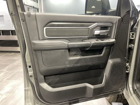 Used 2026 RAM 2500 Big Horn AWD/4WD image 16