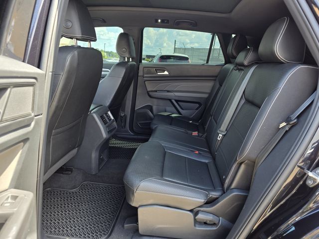 Used 2023 Volkswagen Atlas Cross Sport SE AWD/4WD image 18