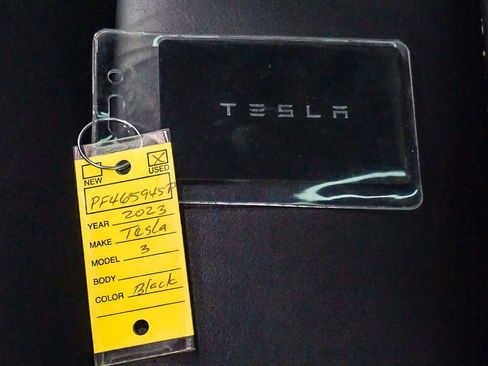 Used 2023 Tesla Model 3 Standard Range image 21