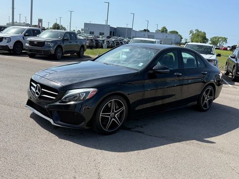 Used 2018 Mercedes-Benz C 300 Sedan image 23
