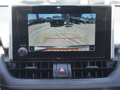 Used 2025 Toyota RAV4 LE FWD image 15