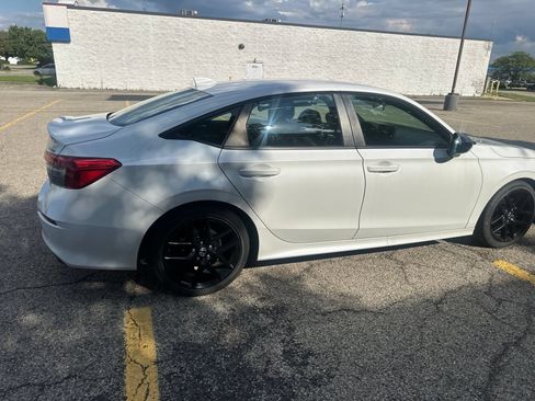 Used 2022 Honda Civic Sport image 18
