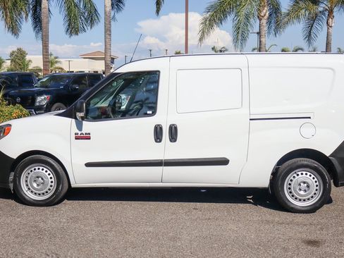 Used 2018 RAM ProMaster City Tradesman image 5