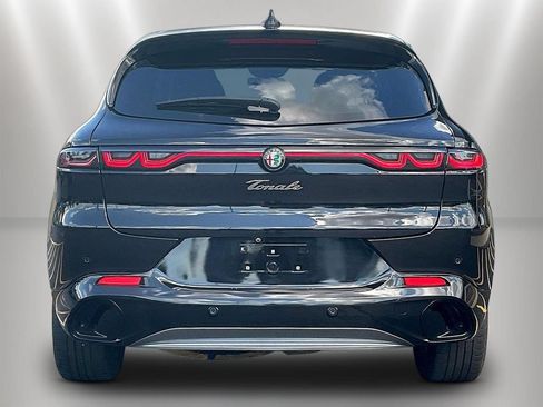 Used 2024 Alfa Romeo Tonale Ti w/ Premium Interior Package AWD/4WD image 5