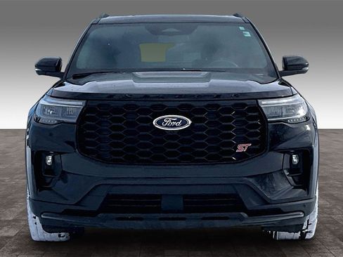 Used 2025 Ford Explorer ST image 27