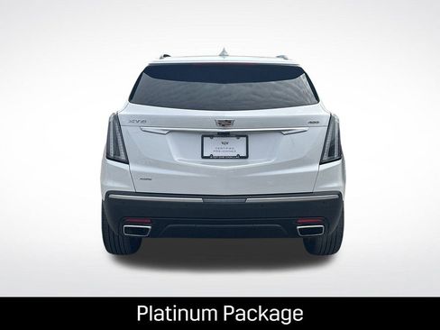Certified 2023 Cadillac XT5 Sportv w/ Platinum Package image 9