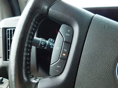 Used 2023 GMC Savana 2500 Extended w/ Driver Convenience Package image 15