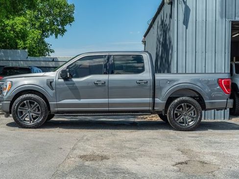 Used 2022 Ford F150 XLT w/ Equipment Group 302A High RWD image 3
