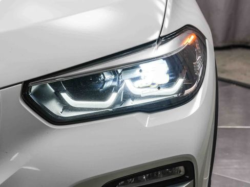 Used 2021 BMW X5 xDrive40i w/ Convenience Package AWD/4WD image 13