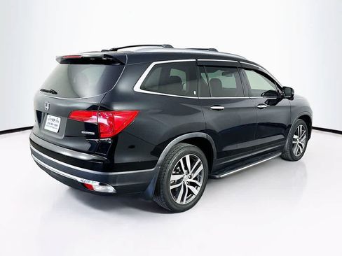 Used 2016 Honda Pilot Touring image 25