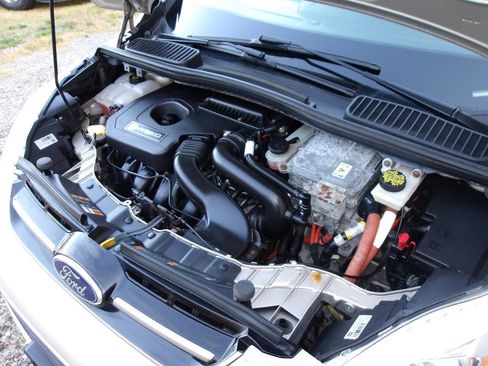 Used 2017 Ford C-MAX SE image 28