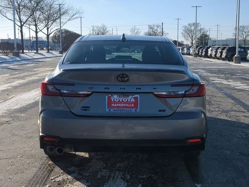 Used 2026 Toyota Camry SE image 6