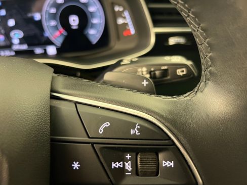 Used 2023 Audi Q7 3.0T Prestige w/ Prestige Package image 26