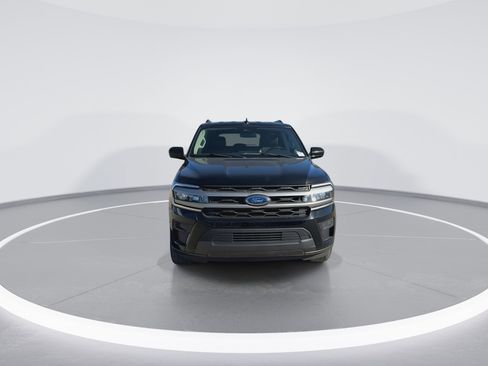 Certified 2024 Ford Expedition Max XLT image 4