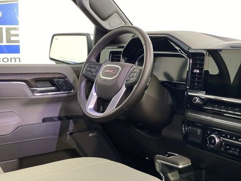 Used 2026 GMC Sierra 1500 SLT w/ SLT Premium Plus Package AWD/4WD image 14