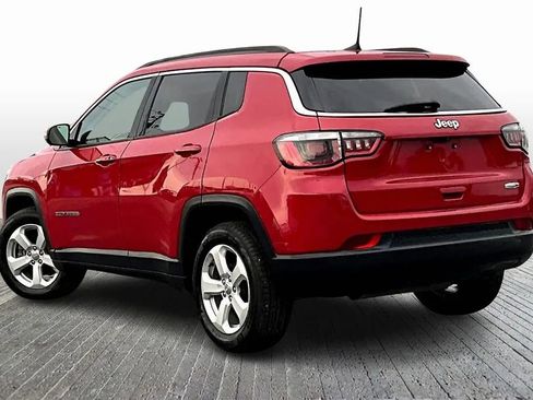 Used 2017 Jeep Compass Latitude w/ Popular Equipment Group image 12