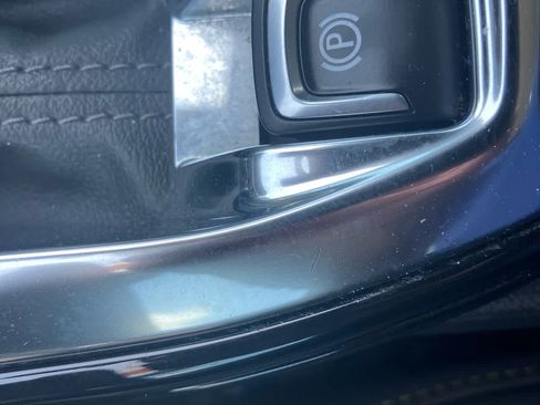 Used 2025 Chevrolet Trax LT FWD image 26