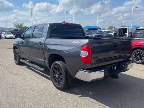 Used 2020 Toyota Tundra SR5 w/ SR5 Leather Package AWD/4WD image 4