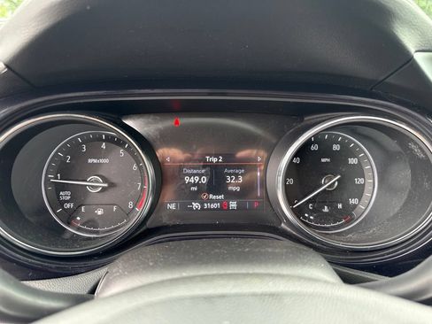 Used 2023 Buick Encore GX Preferred w/ Cold Weather Comfort Package AWD/4WD image 28