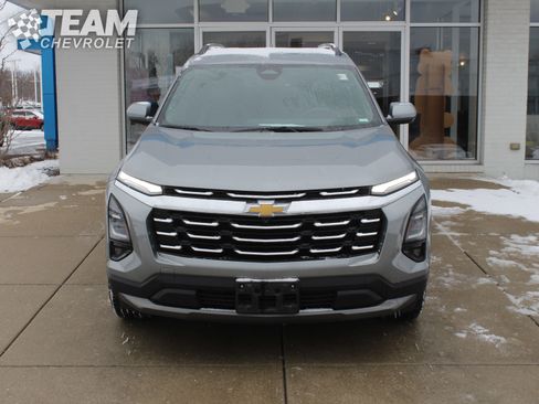 Certified 2025 Chevrolet Equinox LT w/ Convenience Package II image 9