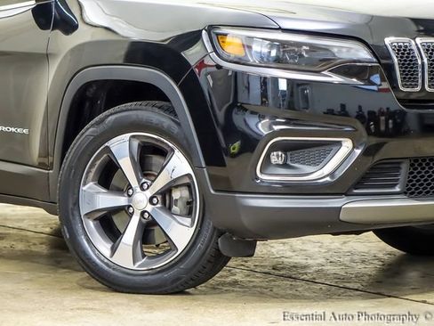 Used 2019 Jeep Cherokee Limited AWD/4WD image 4