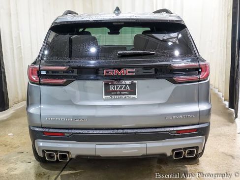 Used 2026 GMC Acadia Elevation w/ Elevation Premium Package AWD/4WD image 8