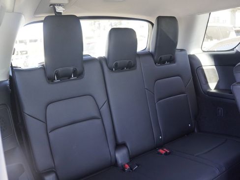 New 2026 Nissan Pathfinder SL image 20