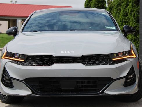 Used 2023 Kia K5 GT-Line FWD image 2