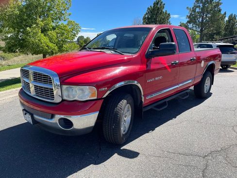Used 2005 Dodge Ram 1500 Truck SLT w/ Trailer Tow Group AWD/4WD image 2