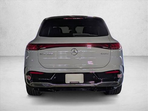Used 2023 Mercedes-Benz EQS 580 4MATIC SUV image 6