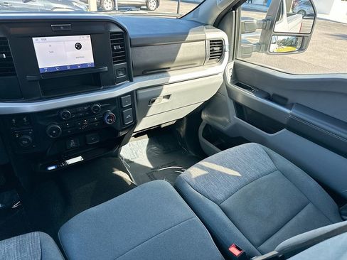 Used 2025 Ford F250 XLT image 22