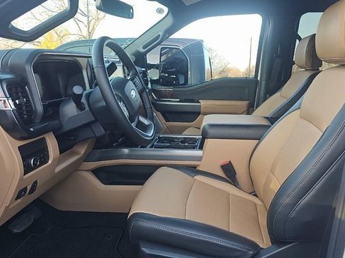 Used 2026 Ford F350 Lariat image 4