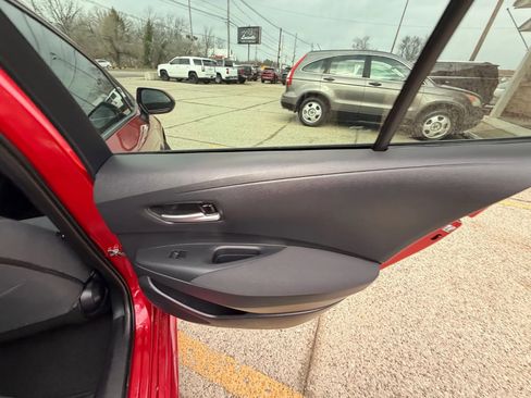 Used 2020 Toyota Corolla LE image 23