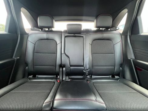 Used 2025 Ford Escape ST-Line AWD/4WD image 18