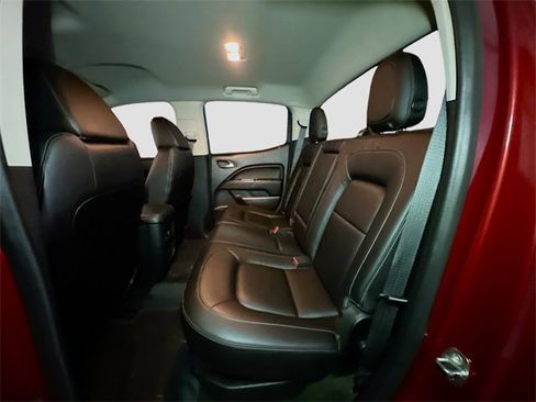 Used 2015 GMC Canyon SLT w/ Driver Alert Package image 19