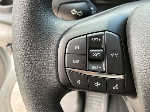 New 2026 Ford Transit 250 148 Medium Roof image 17