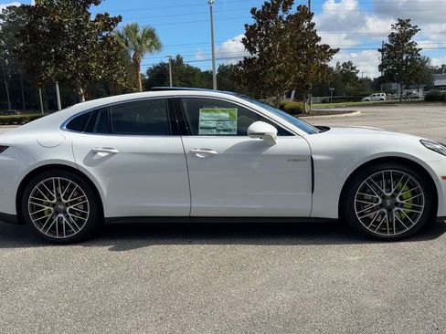 New 2026 Porsche Panamera 4 image 9