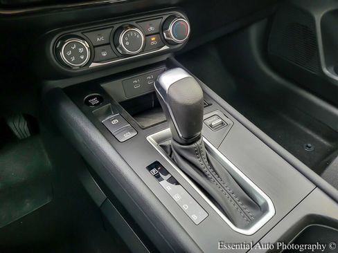 New 2026 Nissan Kicks S image 15