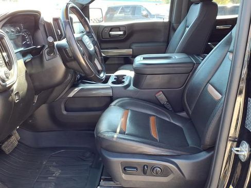 Used 2019 GMC Sierra 1500 AT4 w/ AT4 Preferred Package AWD/4WD image 9