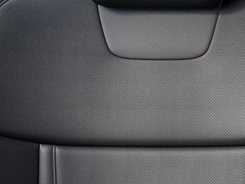 New 2026 Hyundai Tucson Limited image 17