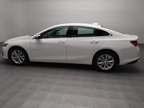 Used 2025 Chevrolet Malibu LT FWD image 3