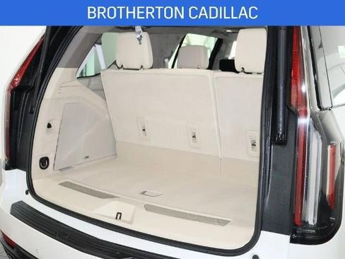 Certified 2024 Cadillac Escalade Sport Platinum w/ Heavy-Duty Trailer Package image 29