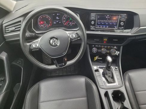 Used 2021 Volkswagen Jetta SE w/ SE Cold Weather Package FWD image 22