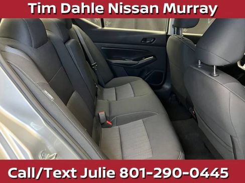 Used 2023 Nissan Altima 2.5 SV w/ SV Premium Package AWD/4WD image 19