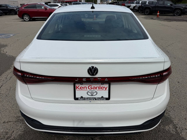 Used 2025 Volkswagen Jetta S FWD image 5
