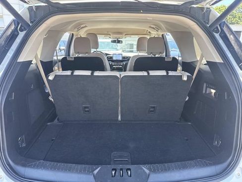 Certified 2022 Ford Explorer Limited w/ Equipment Group 301A AWD/4WD image 7