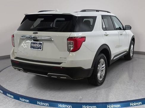 Used 2023 Ford Explorer XLT w/ Equipment Group 202A AWD/4WD image 6