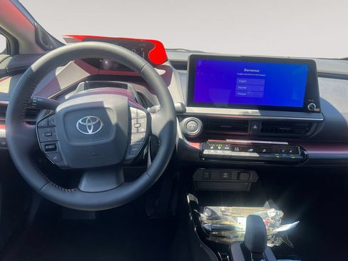 New 2026 Toyota Prius Plug-In Hybrid FWD image 10